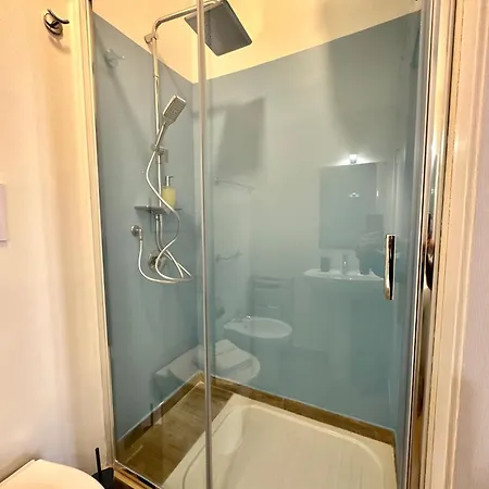 Oda ve Kahvaltı Igea 4*